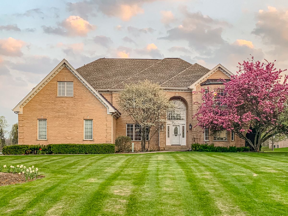 Homes Sold Foxborough Estates Kildeer Illinois, 21377 Windsor