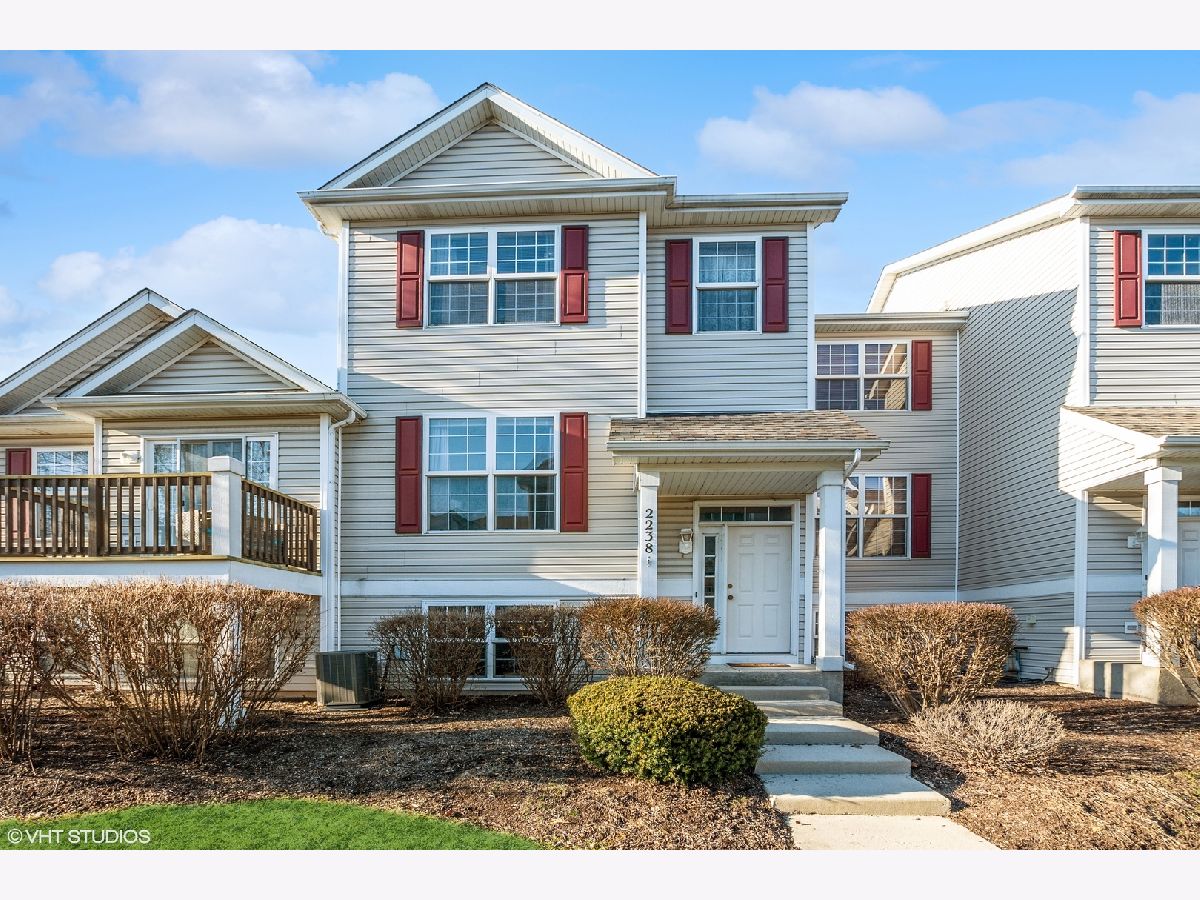 Homes & Townhomes Sold Wexford Joliet Illinois, 2238 Graystone