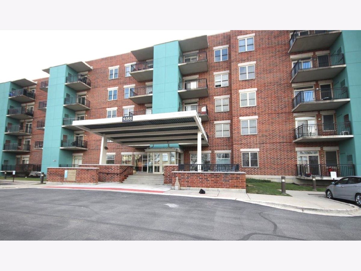 Condos & Townhomes Sold Grace Park Condominiums Schiller Park Illinois, 9355 Irving Park