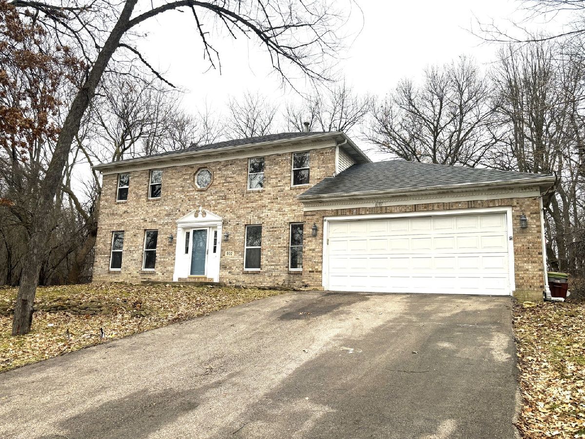 Homes & Condos & Townhomes Sold Timbers St Charles Illinois, 802 Timbers