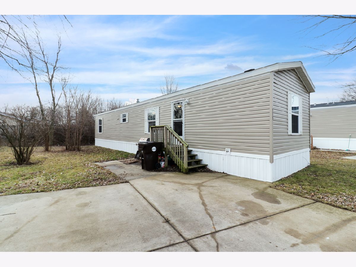 Homes & Condos & Townhomes Sold Miller Park Bloomington Illinois, 513 Highland