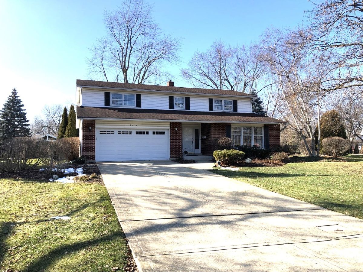 Homes Sold Sherwood Arlington Heights Illinois, 1414 Salem
