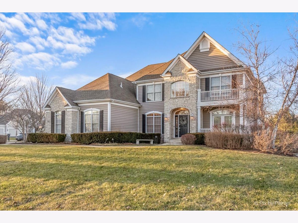 Homes Sold Lyons Ridge Cary Illinois, 905 Lyons Ridge