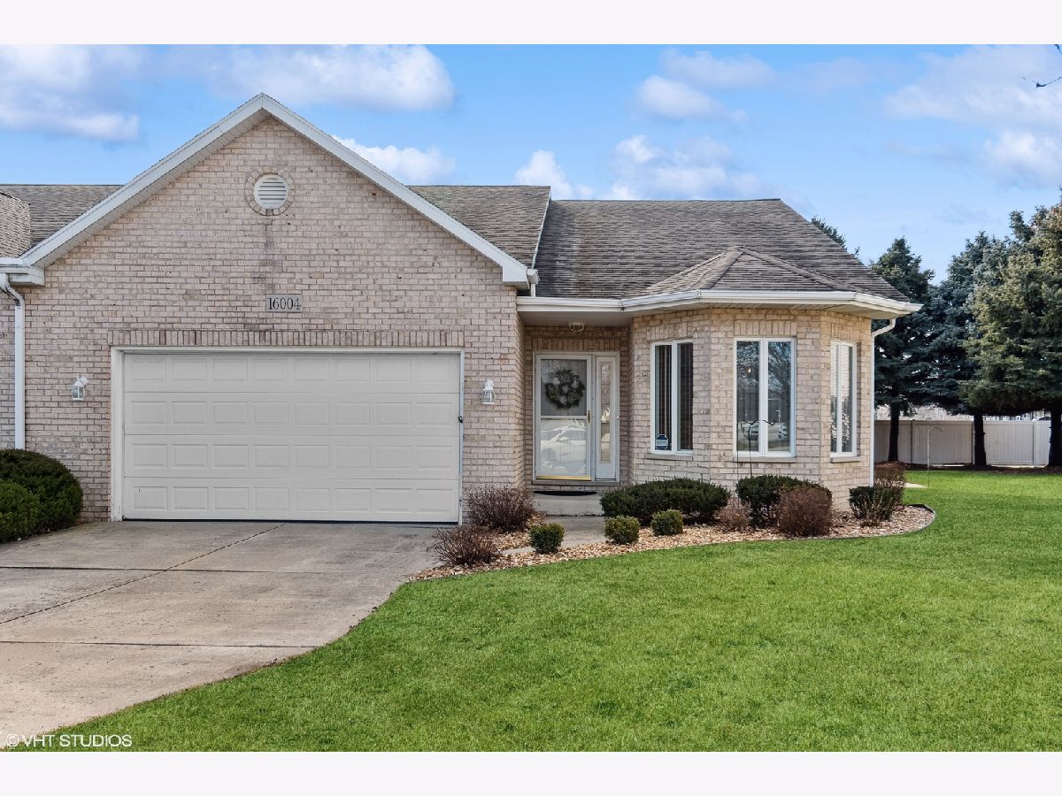 Townhomes Sold Heron View Plainfield Illinois, 16004 Waterfront