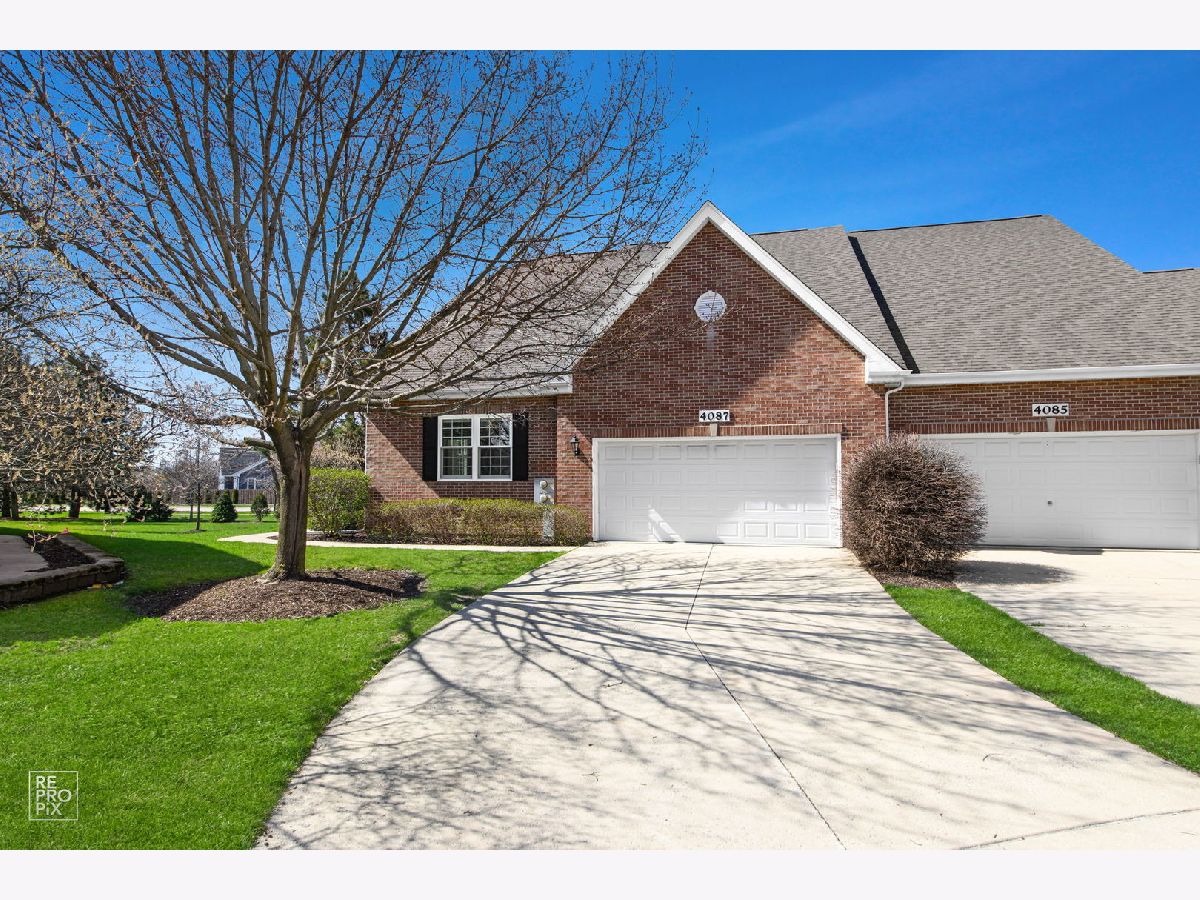 Townhomes Sold Pheasant Run Trails St Charles Illinois, 4087 Pheasant