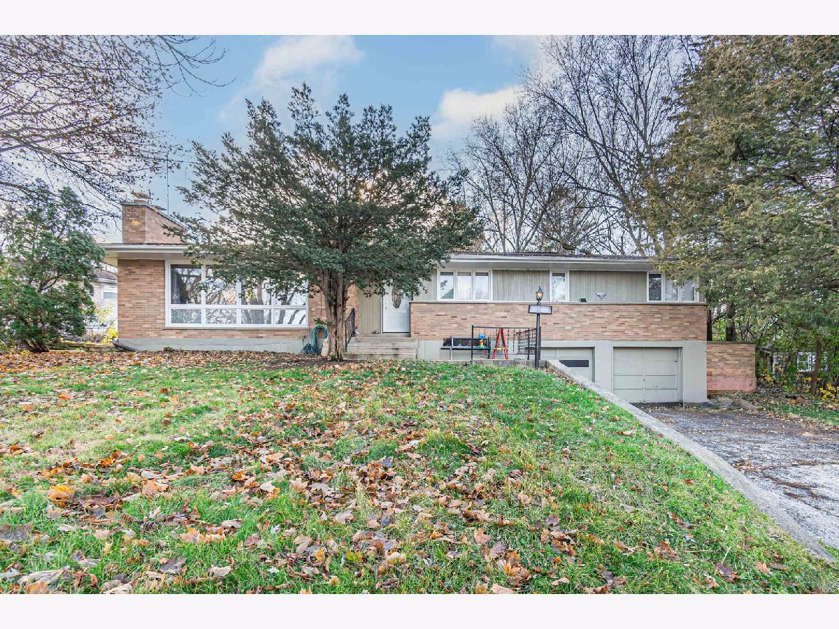Homes Sold Hillview Estates Fox River Grove Illinois, 9625 Witchie