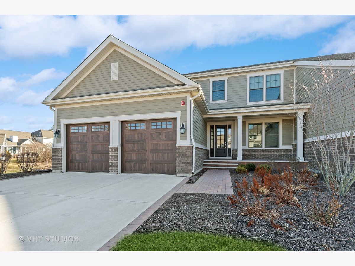 Townhomes Sold Willow Lake Lake Forest Illinois, 1800 Westbridge