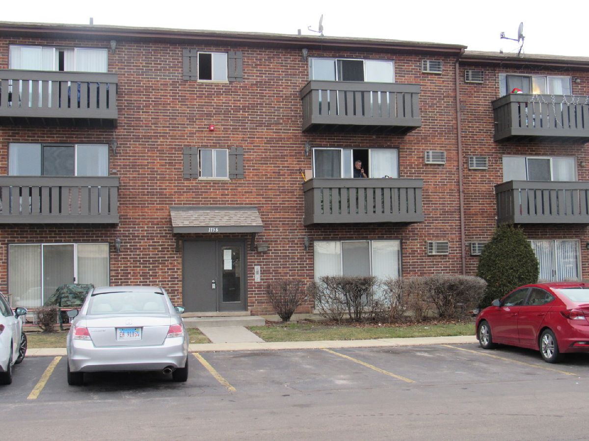 Subdivision Rented Pickwick Place Schaumburg Illinois, 1156 Copperfield