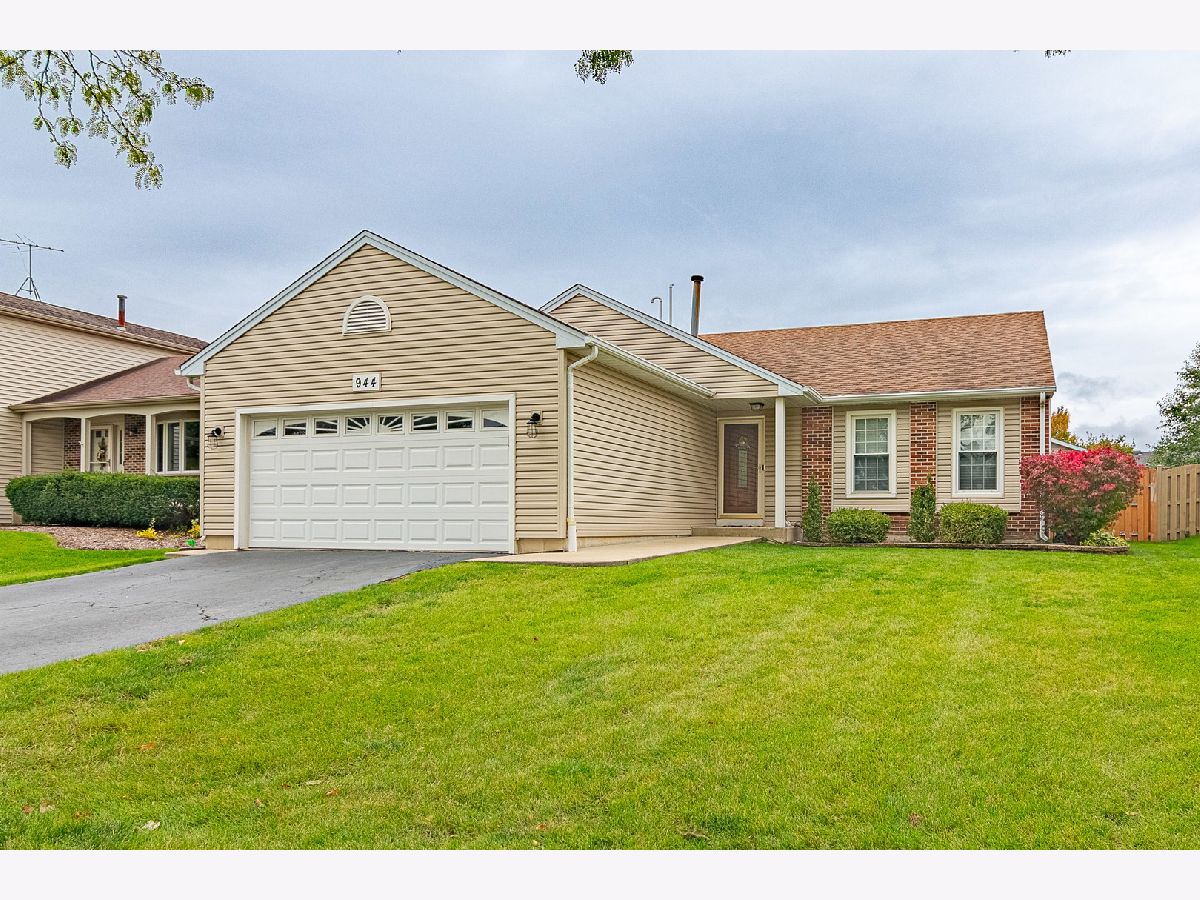 Homes Sold Parkview Elk Grove Village Illinois, 944 Debra