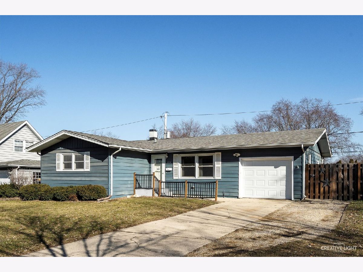 Homes Rented Fairview Plaza St Charles Illinois, 226 18th