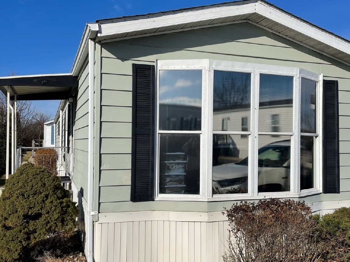 Subdivision Sold Pleasant Ridge West Chicago Illinois, 27W370 Geneva