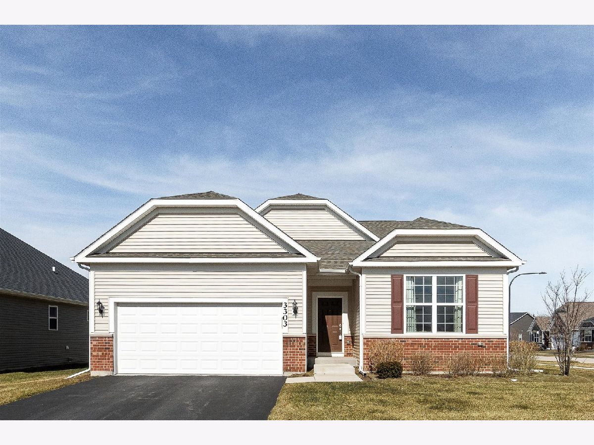 Homes & Condos & Townhomes Sold Ashwood Crossing Naperville Illinois, 3303 Empress