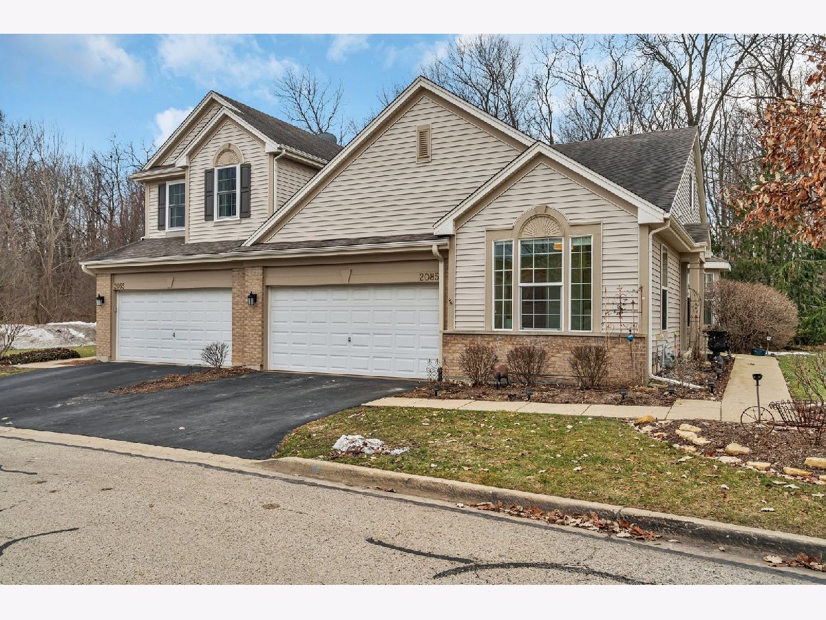 Townhomes & Condos & Homes Sold Fox Highlands Yorkville Illinois, 2085 Muirfield