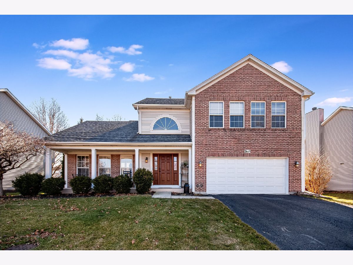 Homes Sold Barrington Ridge Aurora Illinois, 2619 Barrington