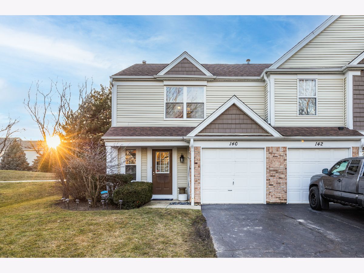 Townhomes Sold Tiffany Place Streamwood Illinois, 140 Oltendorf