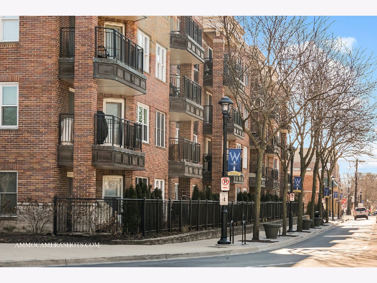 Condominiums & Homes Sold Wheaton Place Wheaton Illinois, 111 Wheaton