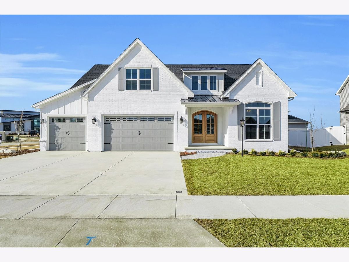 Homes Sold Lake Falls Savoy Illinois, 502 Lake Falls