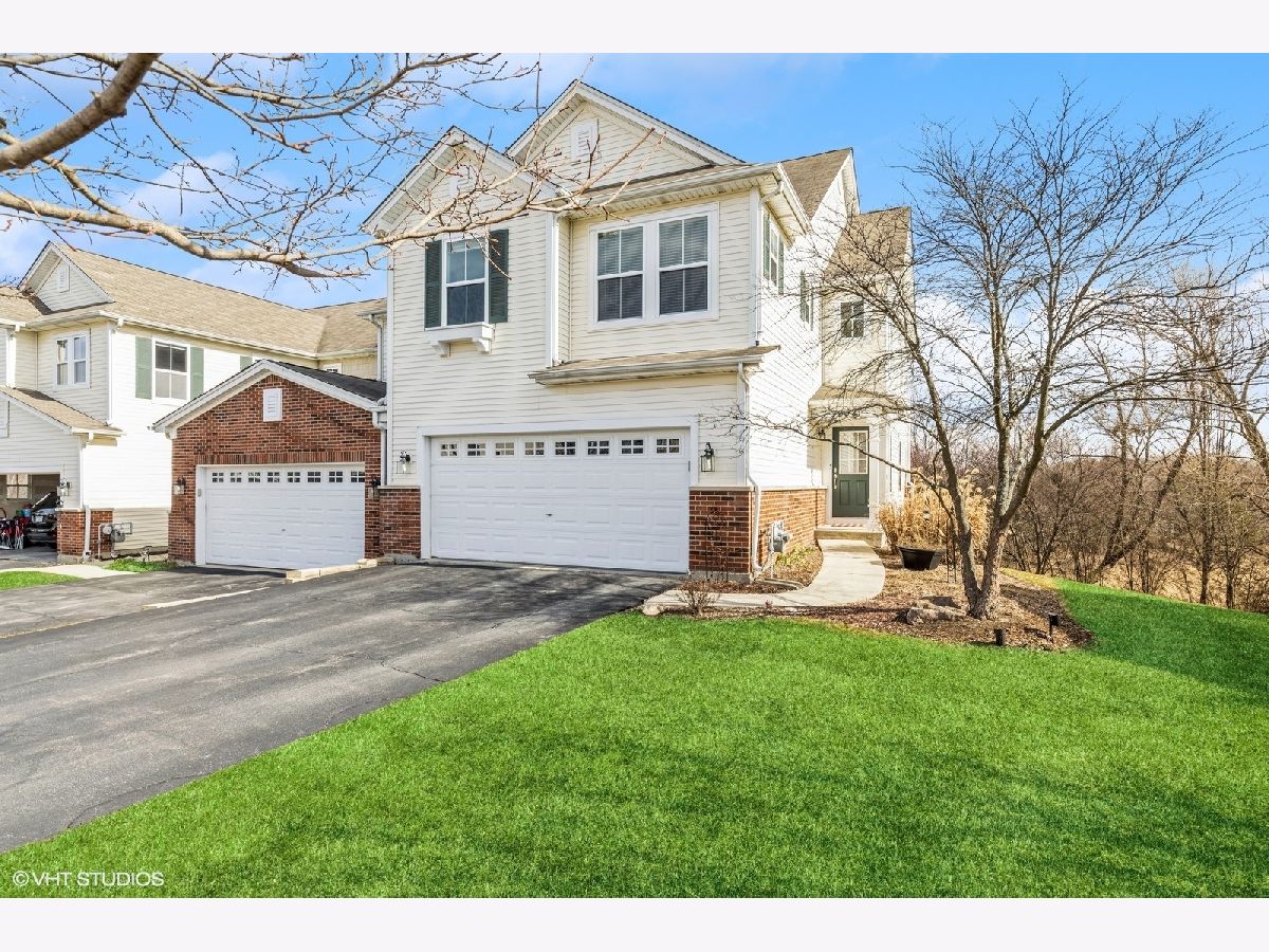 Townhomes Sold Park Place Crystal Lake Illinois, 632 Grand Canyon