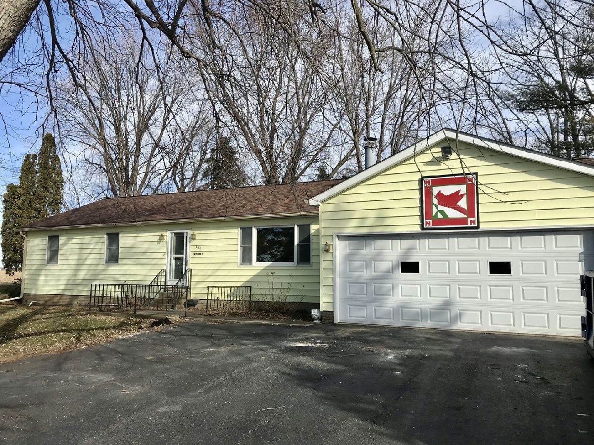  Sold Malden Illinois, 101 Cherry
