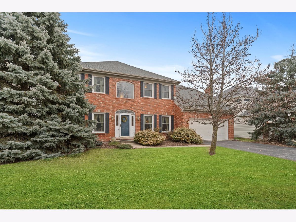 Homes Sold Harmony Grove Naperville Illinois, 4915 Clearwater