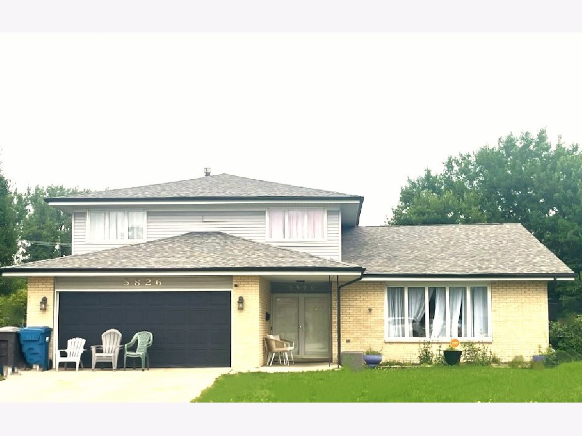 Homes & Condos & Townhomes Sold Chippewa Ridge Alsip Illinois, 5826 124th