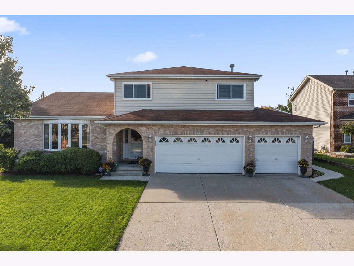 Homes Sold Lakewood Estates Romeoville Illinois, 612 Newman