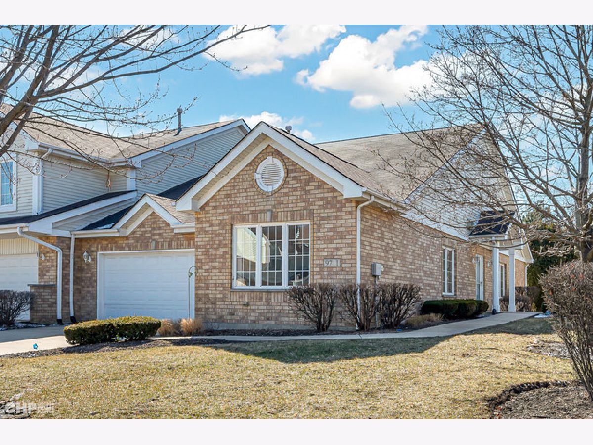  Rented Orland Park Illinois, 9711 Hillcrest