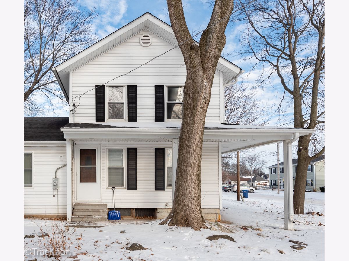  Rented Hinckley Illinois, 141 Garfield