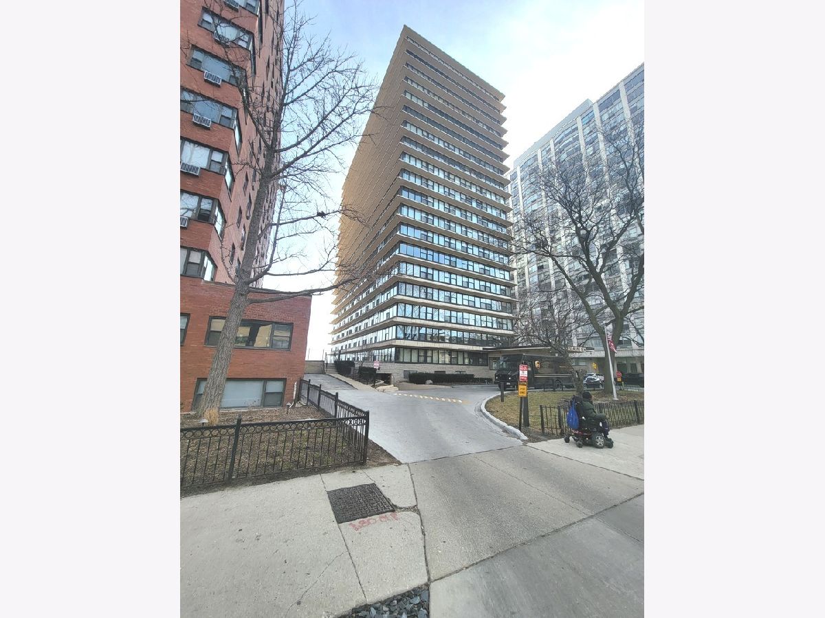 Condominiums Sold Beach Point Tower Chicago Illinois, 5801 Sheridan
