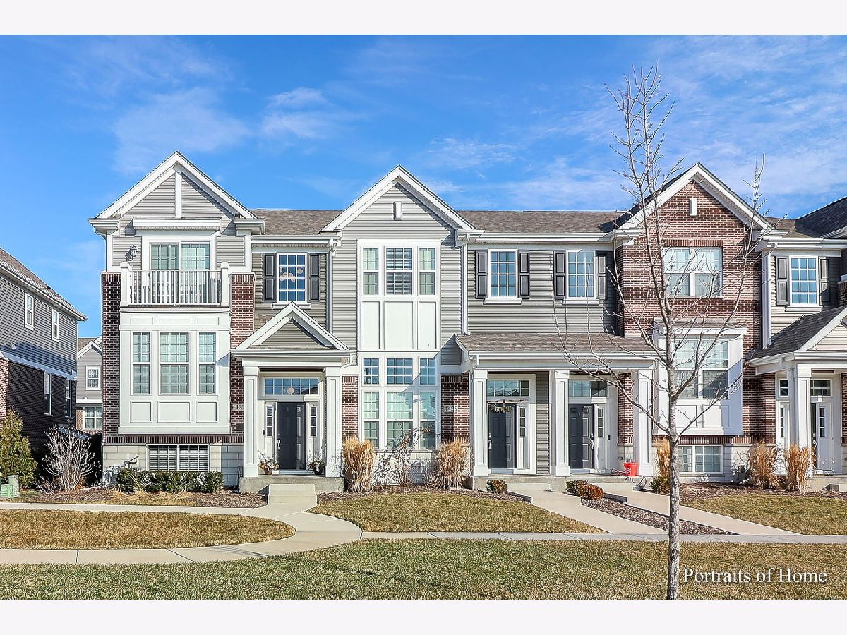 Townhomes Sold Emerson Park Naperville Illinois, 4427 Monroe
