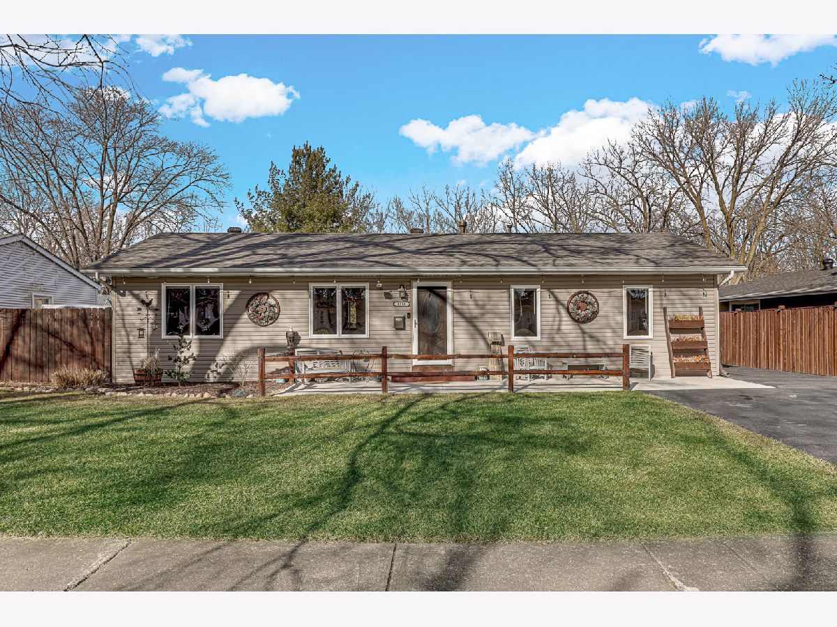 Homes & Condos & Townhomes Sold Bonnie Brae Lockport Illinois, 1316 Mccameron