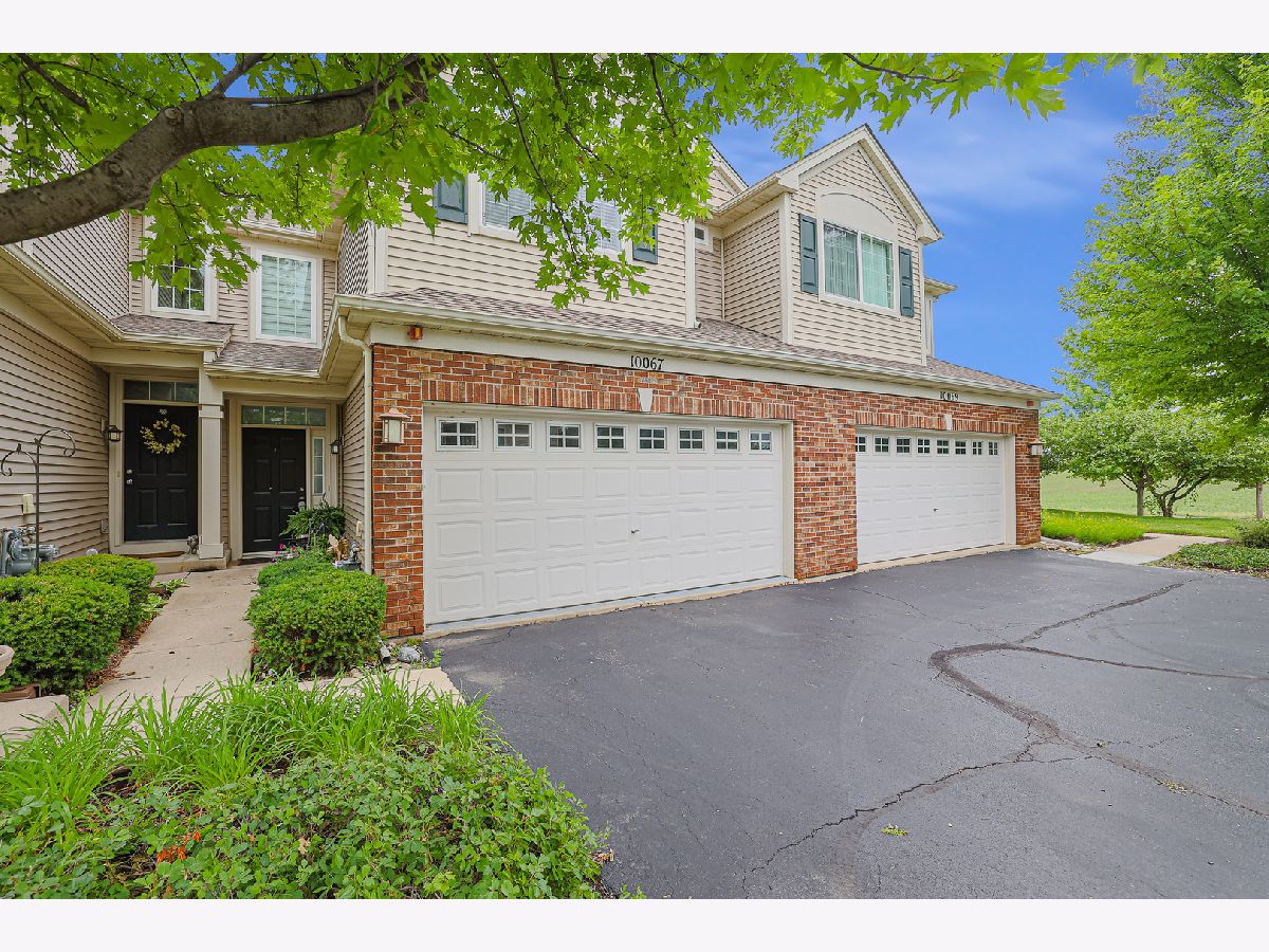 Homes & Townhomes Rented Talamore Huntley Illinois, 10067 Cummings