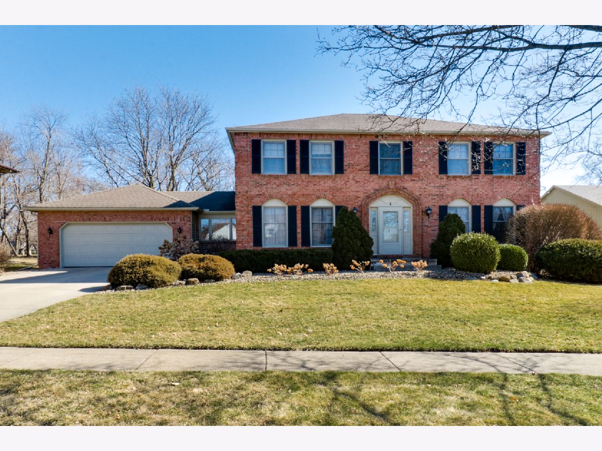 Homes Sold Somerset Point Bloomington Illinois, 4 Inverness