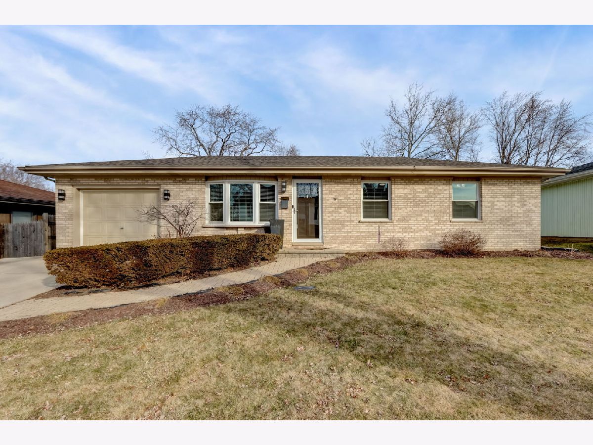 Homes Sold Hilltop Streamwood Illinois, 106 Patricia