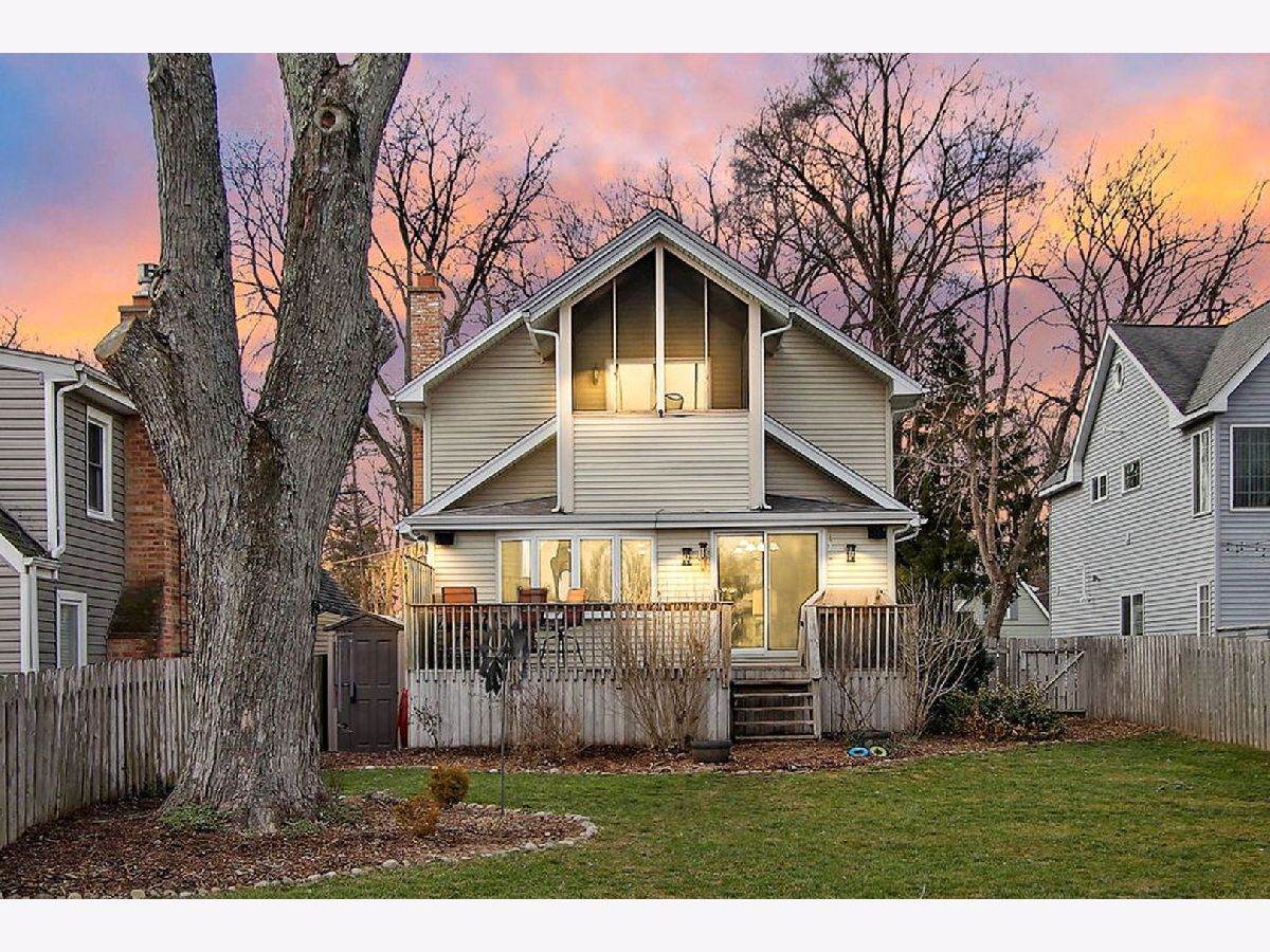 Homes Sold Bayview Beach Crystal Lake Illinois, 4330 Riverside