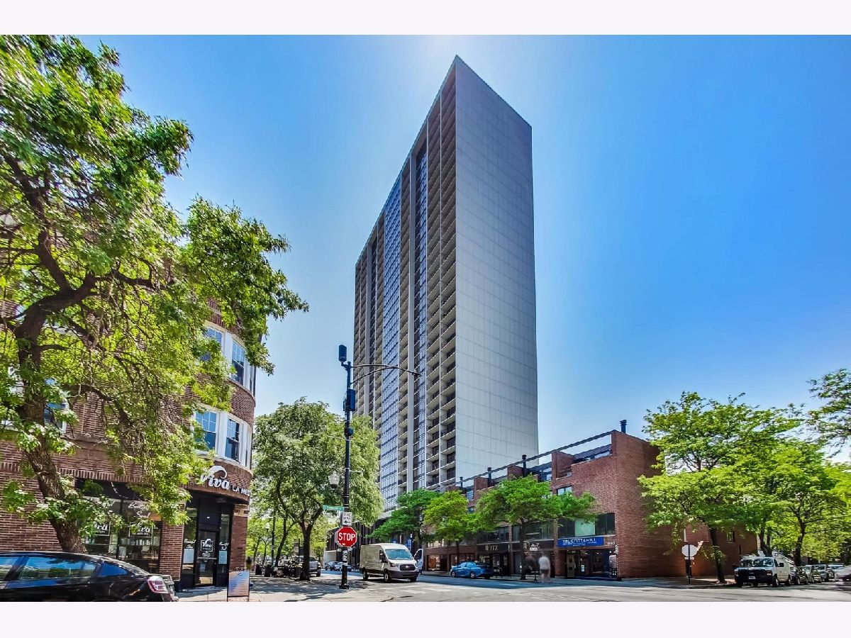 Condominiums Sold Americana Towers Chicago Illinois, 1636 Wells