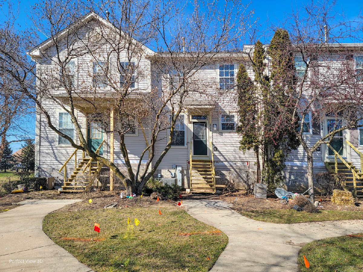 Townhomes & Condos Sold Fieldstone Elgin Illinois, 536 Littleton