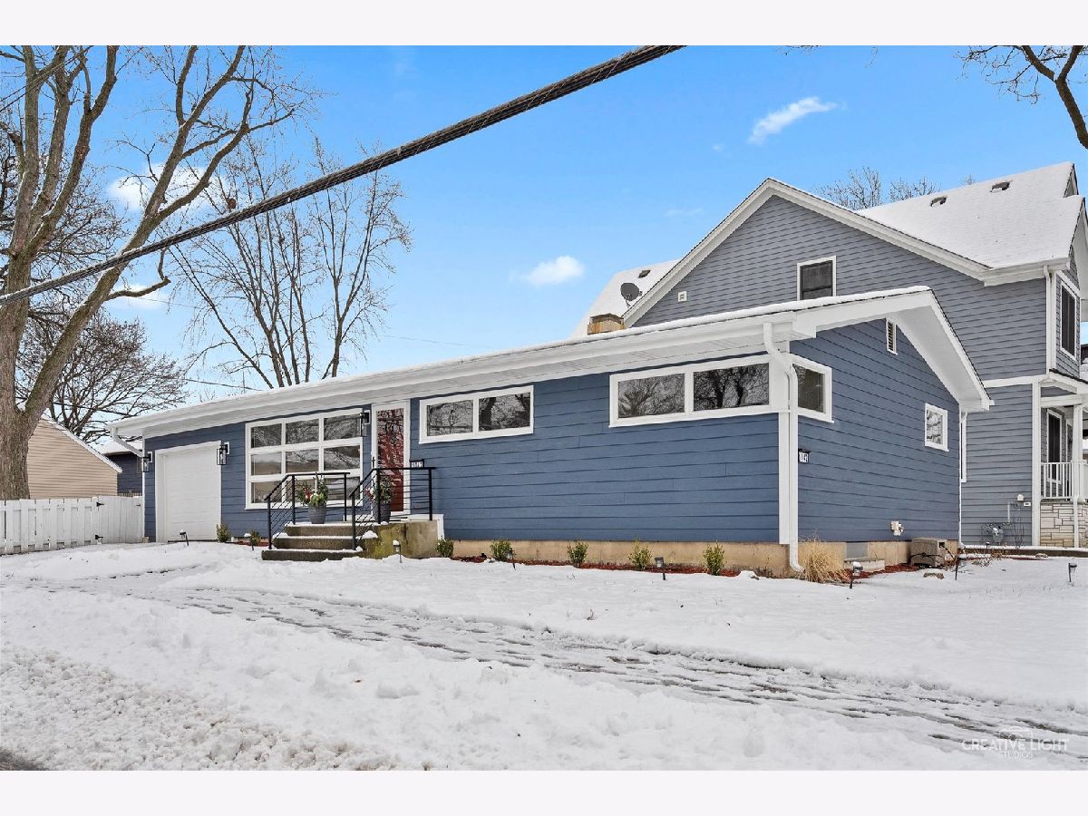 Homes Rented Naperville Heights Naperville Illinois, 1042 Main