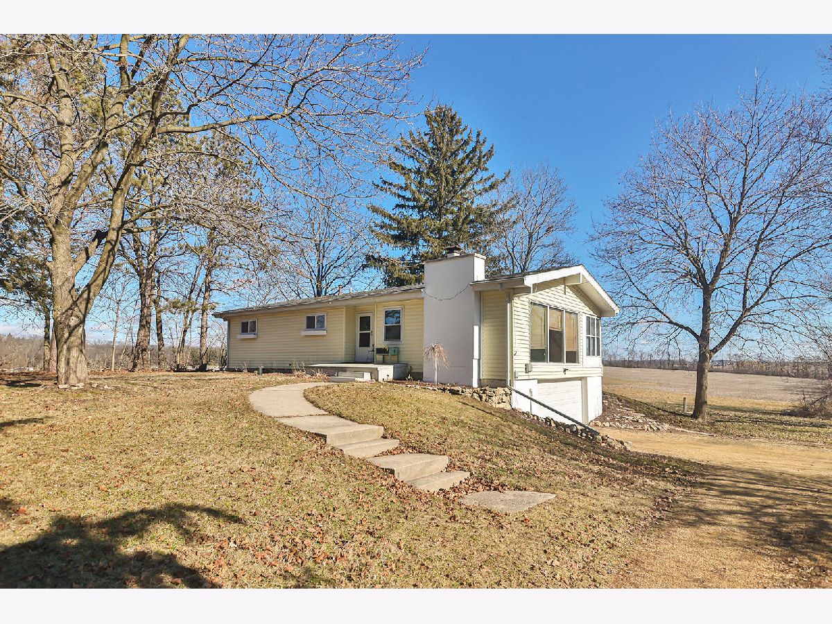  Sold Cedarville Illinois, 215 Stephenson