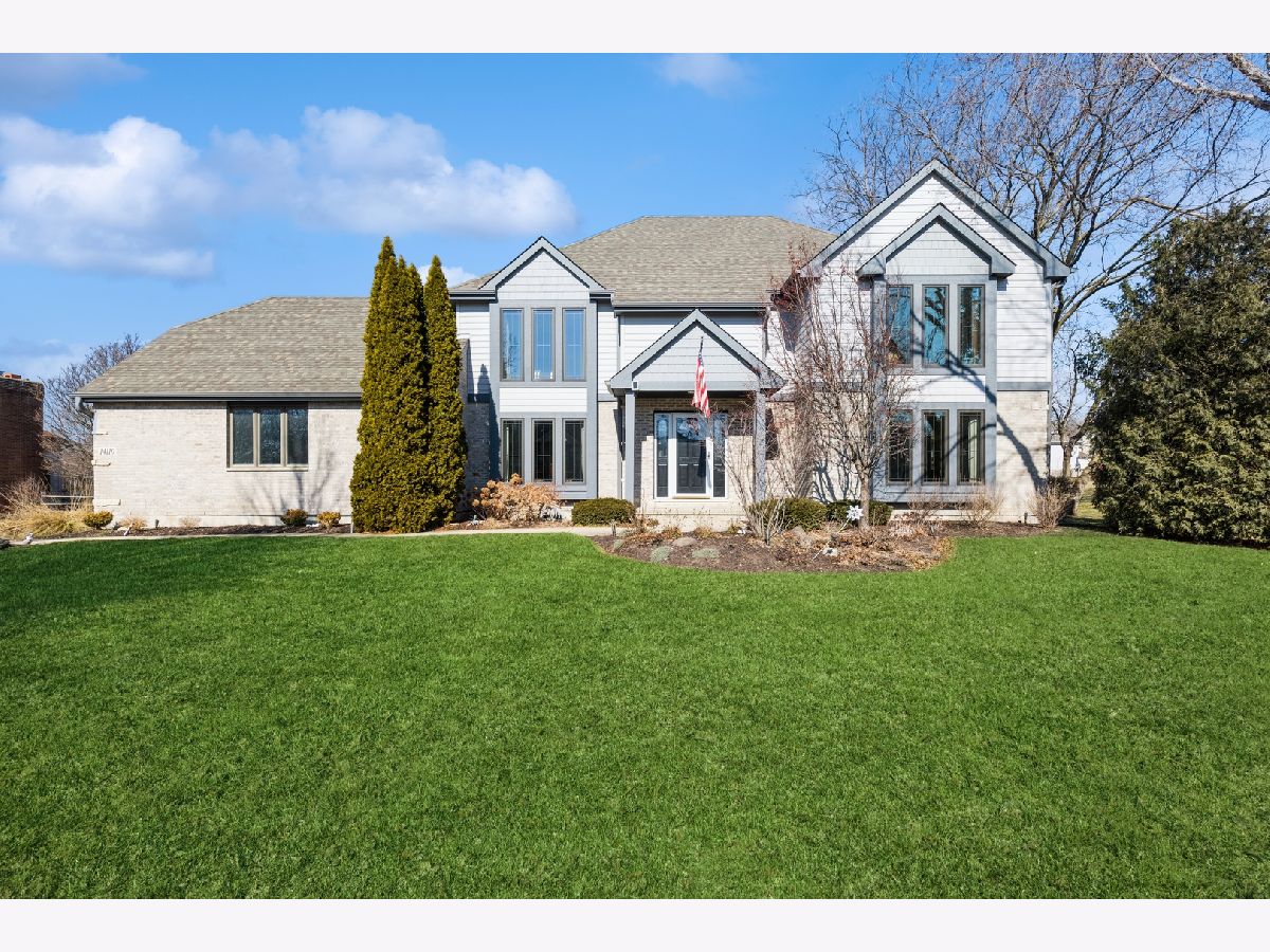 Homes Sold Westwood Lakes Estates Woodstock Illinois, 14110 Castlebar