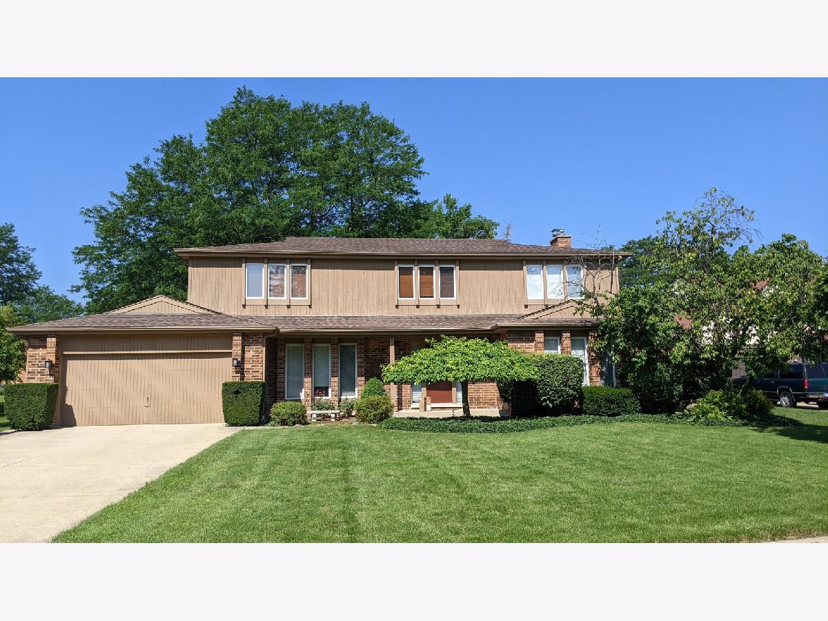 Homes Sold Winchester Estates Libertyville Illinois, 1113 Deborah