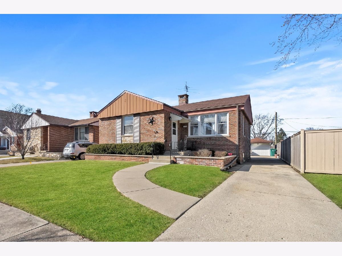 Homes Sold Nixon Westchester Illinois, 1408 Newcastle