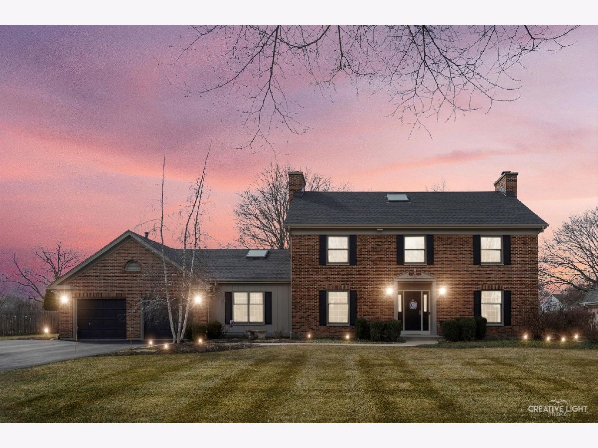 Homes & Condos & Townhomes Sold Aintree St Charles Illinois, 126 Highgate
