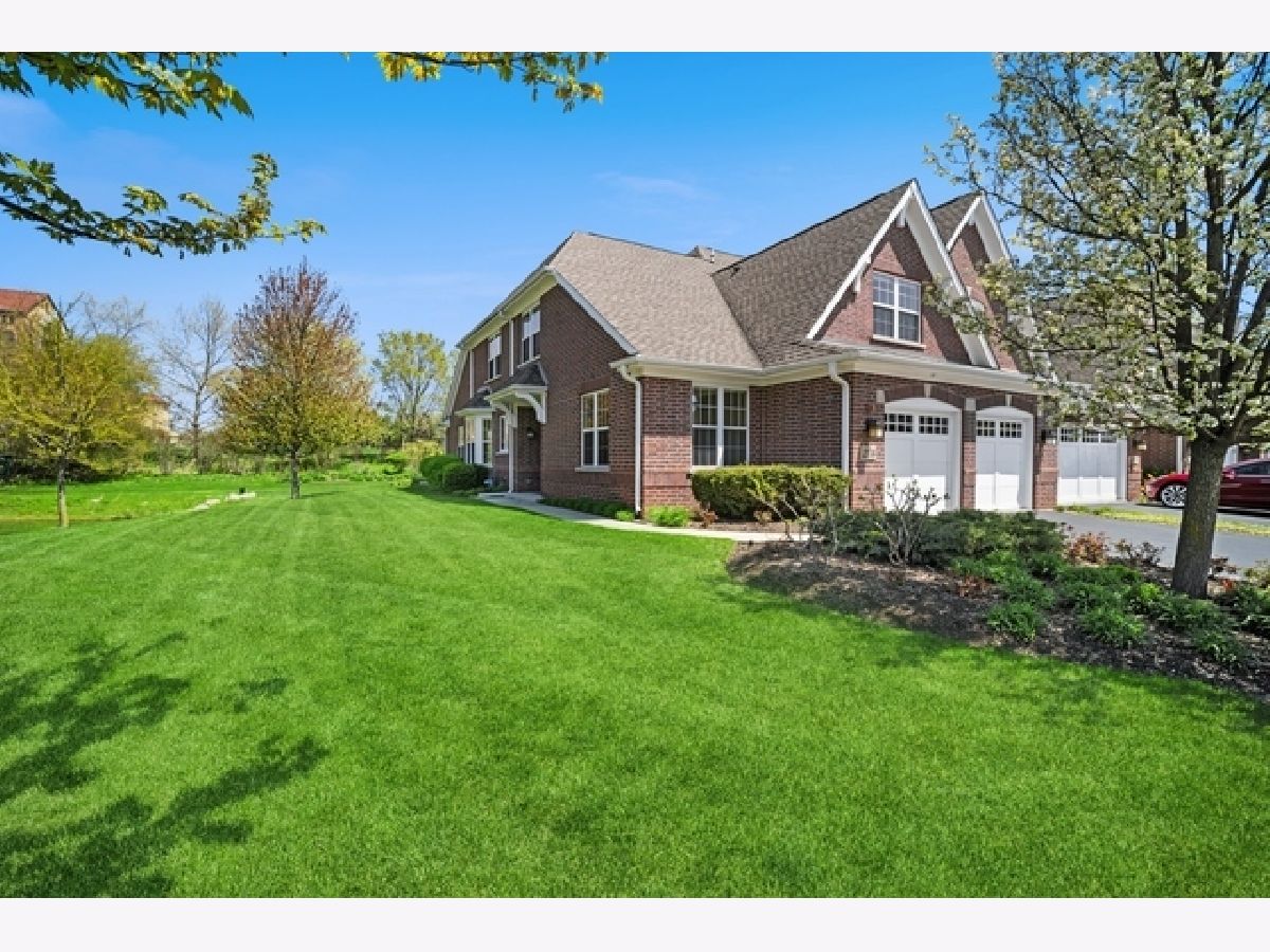 Townhomes & Homes Sold Meadow Ridge Northbrook Illinois, 2136 Washington