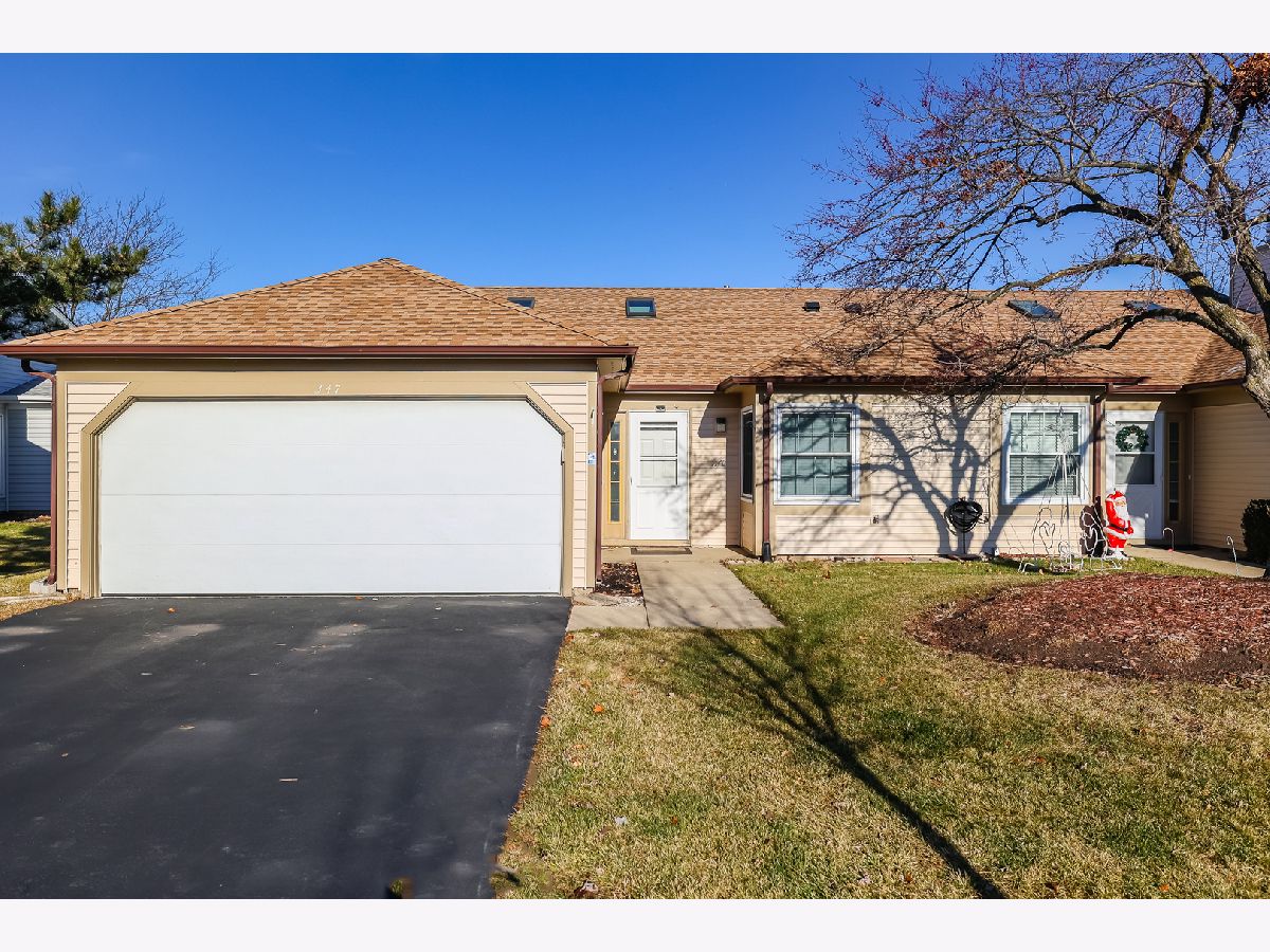 Townhomes & Condos & Homes Sold Streamwood Green Streamwood Illinois, 347 Juniper