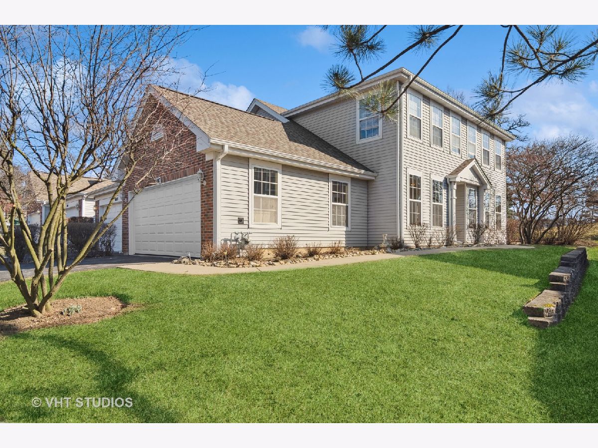 Townhomes & Homes Sold Reserve Of East Dundee East Dundee Illinois, 607 Howard