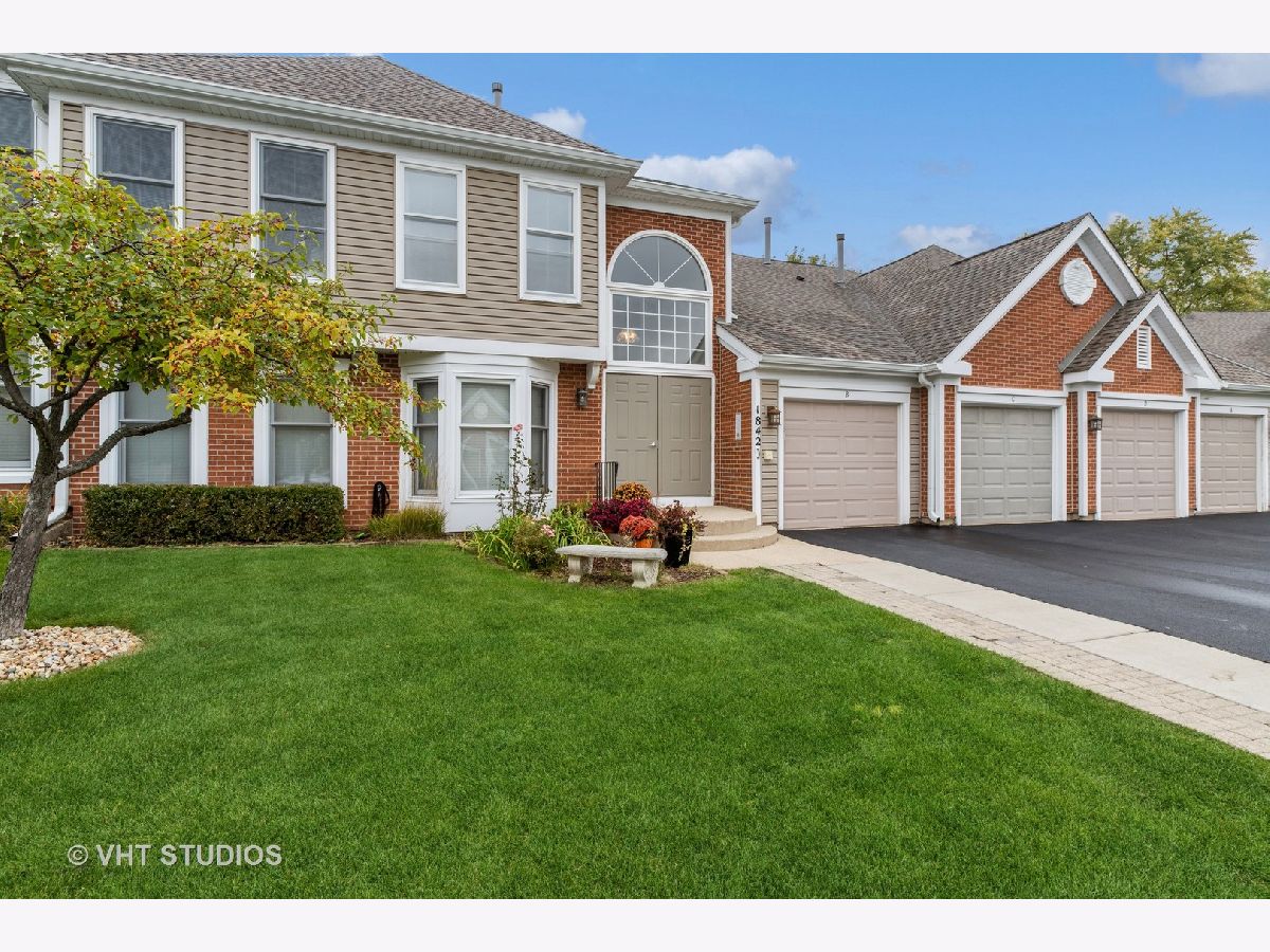 Condos & Townhomes Sold Fox Run Elk Grove Village Illinois, 1842 Fox Run
