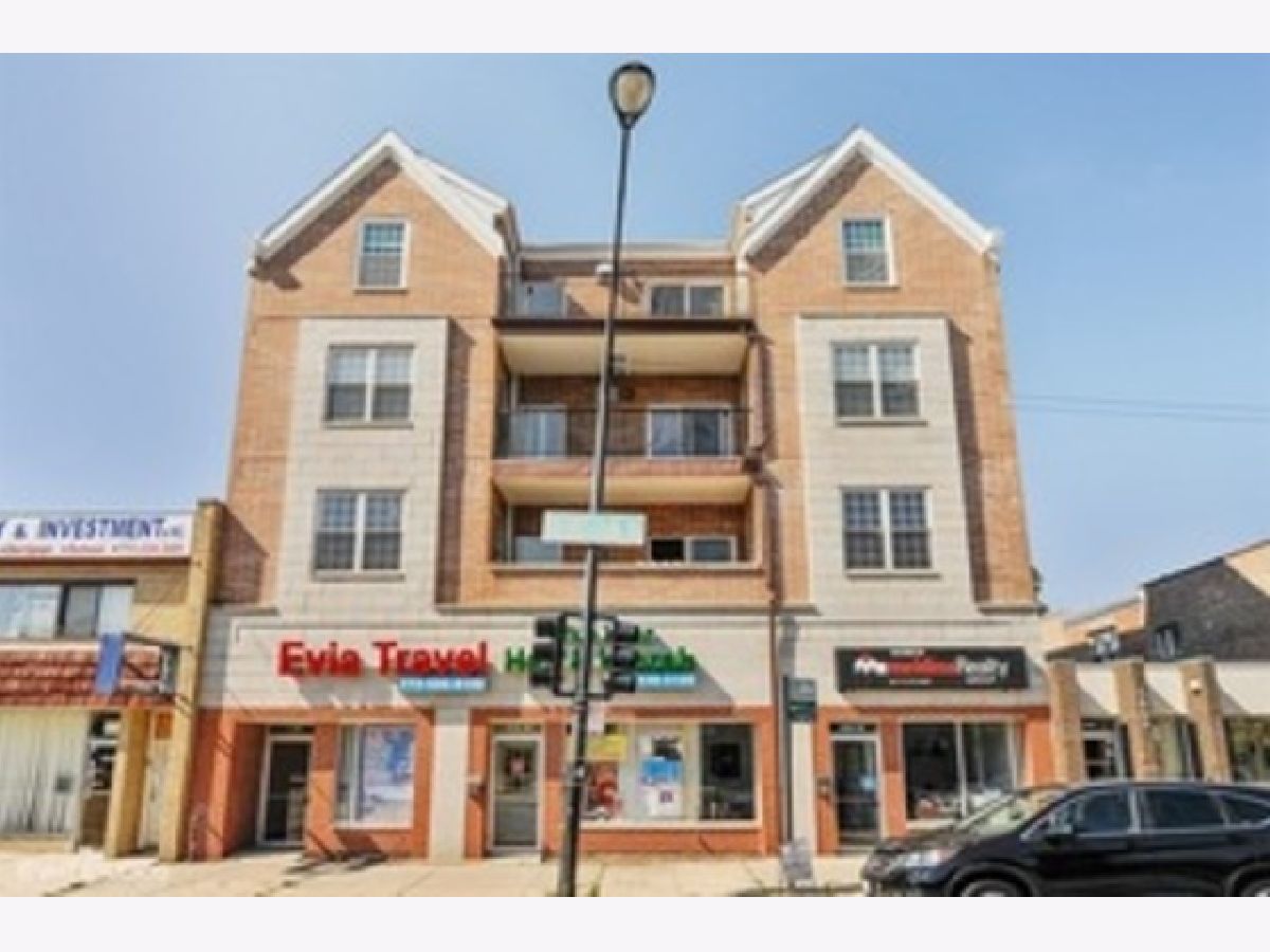 Homes & Condominiums Rented Peterson Park Chicago Illinois, 5862 Lincoln