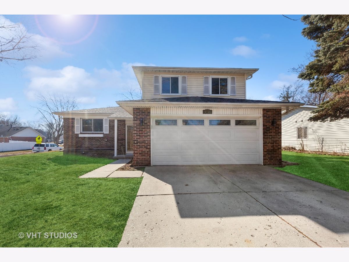 Homes & Townhomes & Condos Rented Woodridge Center Woodridge Illinois, 6734 Cherry Tree