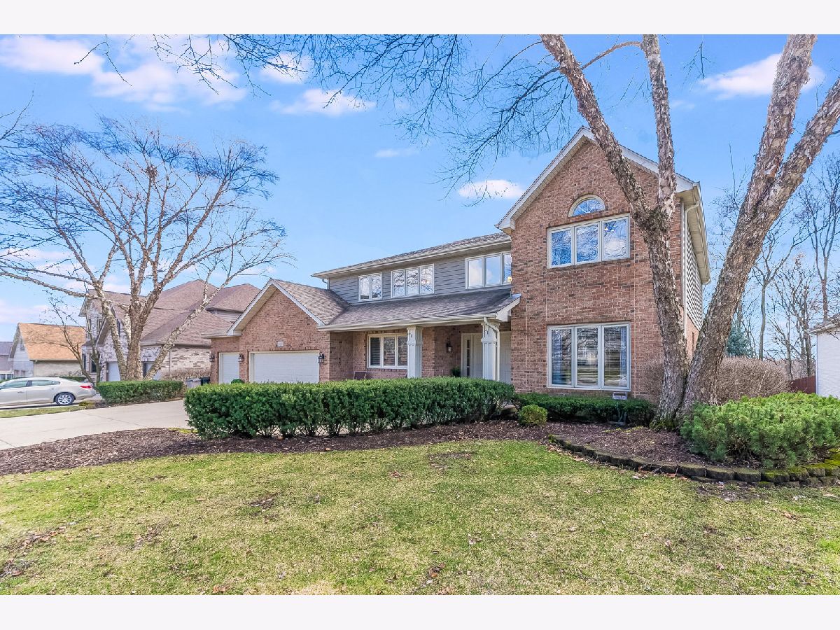 Homes & Condos & Townhomes Sold Laurel Hills Orland Park Illinois, 11059 Laurel Hill